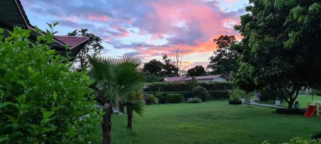 Palette Alaya Resort, Corbett Nainital Exterior photo